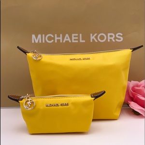 michael kors makeup canada